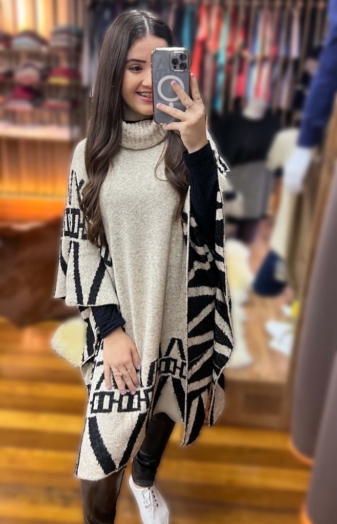 poncho de lã feminino ref 2434 bege