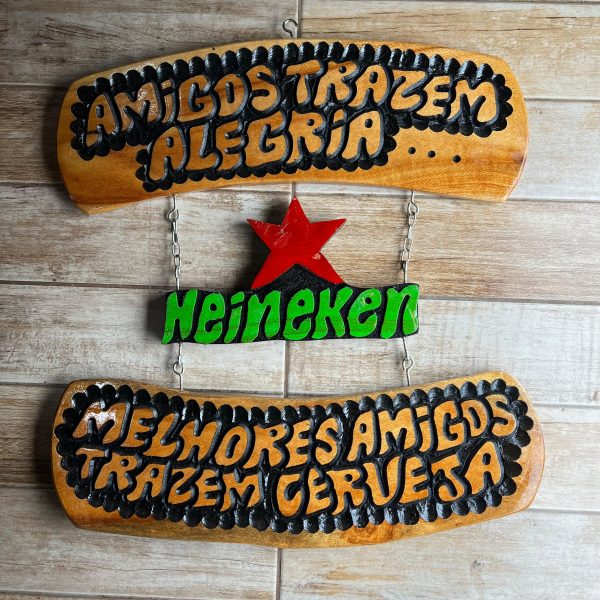 placa amigos trazem alegria.. melhores amigos trazem cerveja (heineken) placa 73 placa amigos trazem alegria.. melhores amigos trazem cerveja (heineken) placa 73