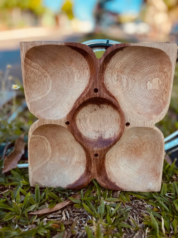 a376b28d022e43e9baa47aff305b74cf.webp petisqueira quadrada